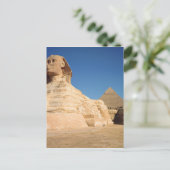 Carte Postale Le Sphinx et la Pyramide de Khafre, Gizeh (Debout devant)