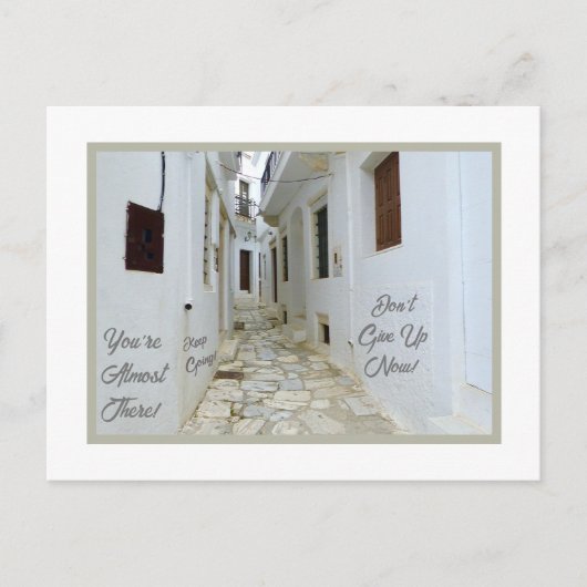 CARTE POSTALE LE SUCCÈS EST AU BOUT DE LA RUE/VIEILLE EUROPE. (Devant)