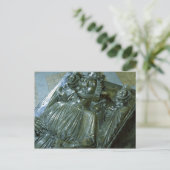 Carte Postale Le tombeau du roi John avec deux figurines miniatu (Debout devant)