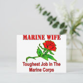 Carte Postale L'Employée La Plus Touche Des Marines De L'USMC (Debout devant)