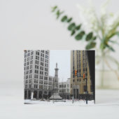 CARTE POSTALE L'EMPORTER À L'HISTOIRE (Debout devant)