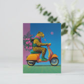 Carte Postale Leopard on Wheels : A Stylish Ride (Debout devant)