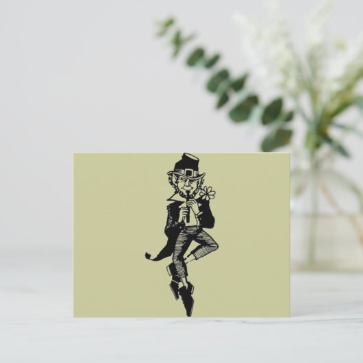 Carte Postale Leprechaun avec Flûte (Debout devant)
