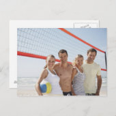 Carte Postale Les amis sur le terrain de beach volley (Devant / Derrière)