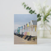 Carte Postale Les Cabanes De Plage Peintes De Couleur Vive (Debout devant)
