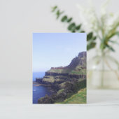 Carte Postale Les Cheminées (Debout devant)