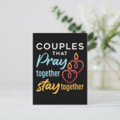 Carte Postale Les couples qui prient ensemble restent ensemble (Debout devant)