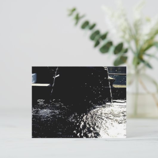 CARTE POSTALE LES ÉCHELLES (Debout devant)