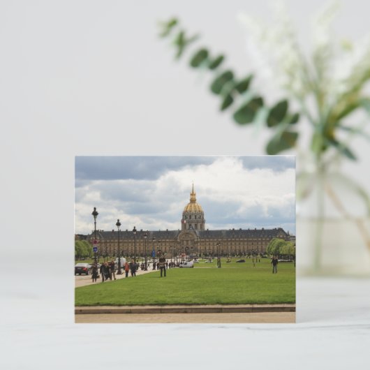 Carte Postale Les Invalides (Debout devant)