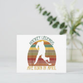 Carte Postale Les légendes de hockey sur glace naissent en avril (Debout devant)