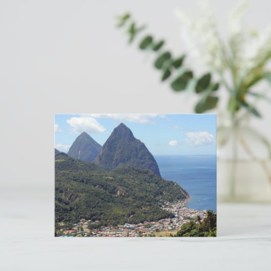 Carte Postale Les Pitons et la Soufrière (Debout devant)