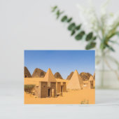 Carte Postale Les Pyramides de Meroe (Debout devant)