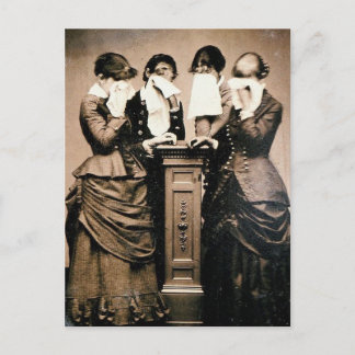 Carte Postale Les Victoriens en deuil