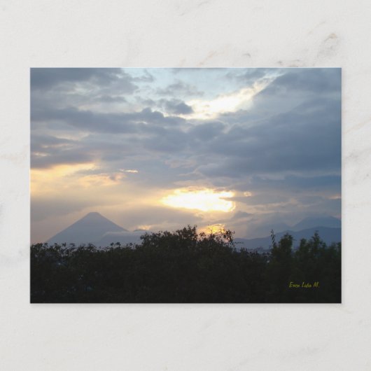 Carte Postale Les volcans au coucher du soleil (Devant)