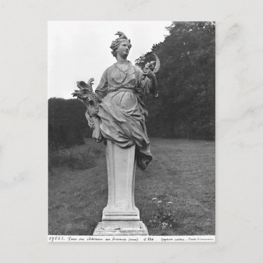 Carte Postale L'été, statue dans les jardins (Devant)