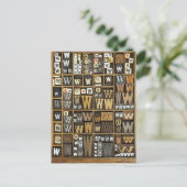 Carte Postale Lettre W (Debout devant)