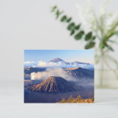 Carte Postale Lever de soleil au Mont Bromo, Java, Indonésie (Debout devant)