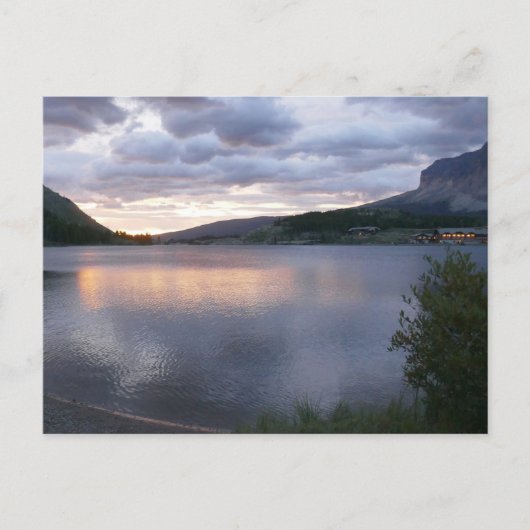 Carte Postale Lever du soleil au lac Swiftcurrent I (Devant)