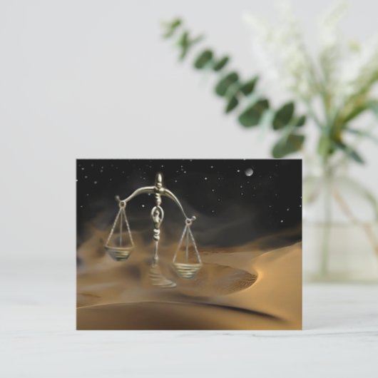 Carte postale Libra dans le désert (Debout devant)