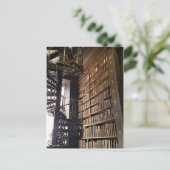 Carte Postale Librairie dans la Longue Chambre, Dublin, Irlande (Debout devant)