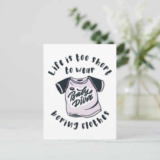 Carte Postale Life is too short to wear boring clothes (Debout devant)