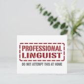 Carte Postale Linguiste professionnel (Debout devant)
