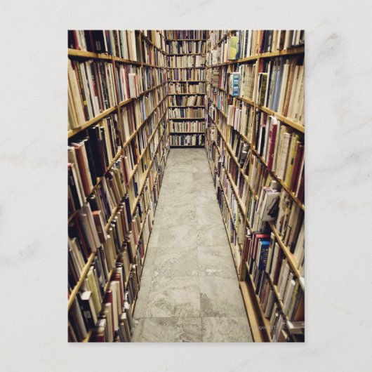 Carte Postale L'intérieur d'une librairie d'occasion Suède. (Devant)