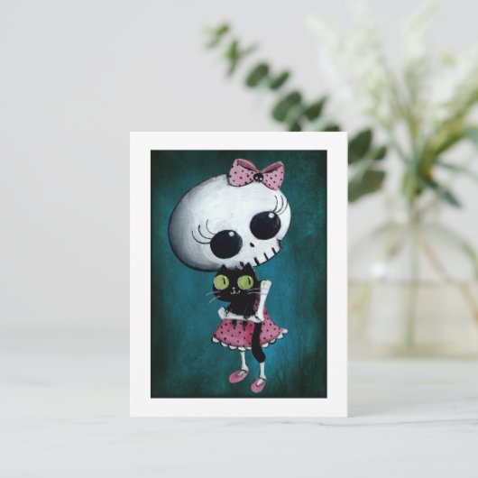 Carte Postale Little Miss Death - Halloween Beauté (Debout devant)