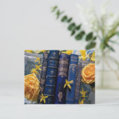 Carte Postale Livres et fleurs (bleu et jaune) (Debout devant)