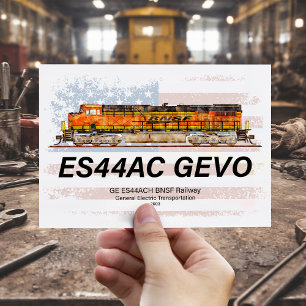 Carte Postale Locomotive GE ES44AC GEVO et drapeau américain