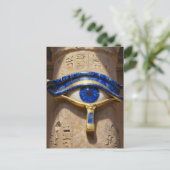 Carte Postale L'Œil égyptien (Debout devant)