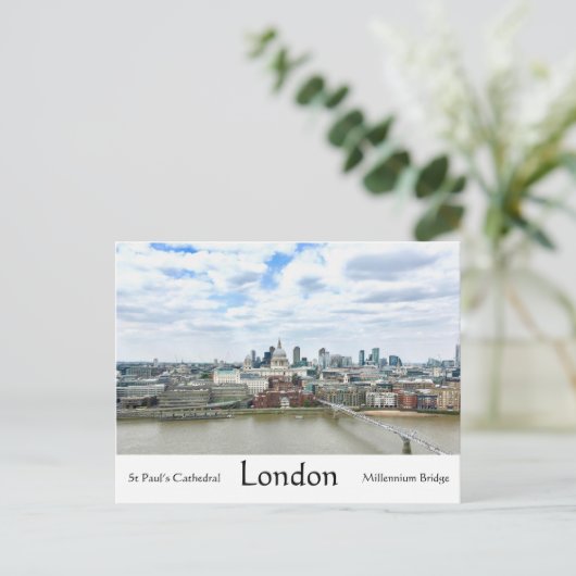 Carte Postale London England Thames River & St Paul's Cathedral (Debout devant)