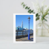 Carte Postale London Shard et Street Lamp (Debout devant)