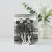 Carte Postale London Slums, Les Garçons (Debout devant)