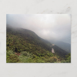 Carte Postale Lone Road dans Misty Mountains, Vietnam