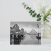 Carte Postale Louvre Romantique magnifique (Debout devant)
