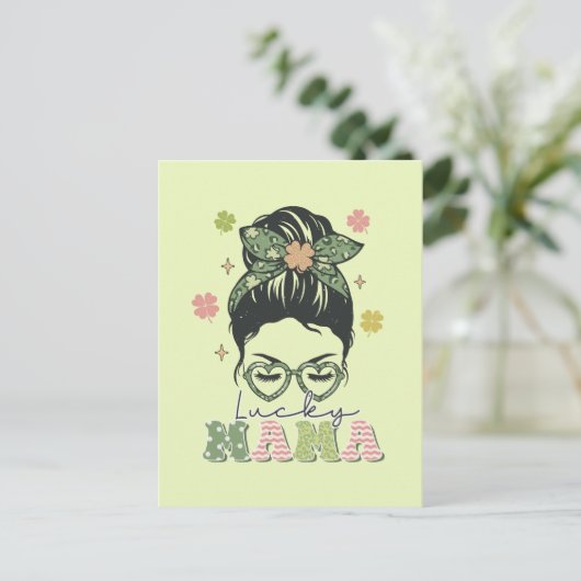 Carte Postale Lucky Mama - Messy Bun - Clover St. Patrick (Debout devant)