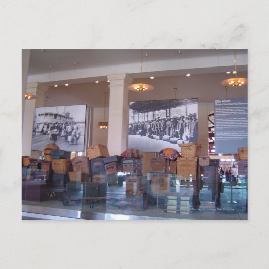 Carte Postale Luggage Ellis Island (Devant)
