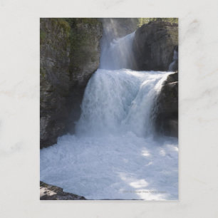 Carte Postale Lumière du soleil sur des cascades du côté d'une