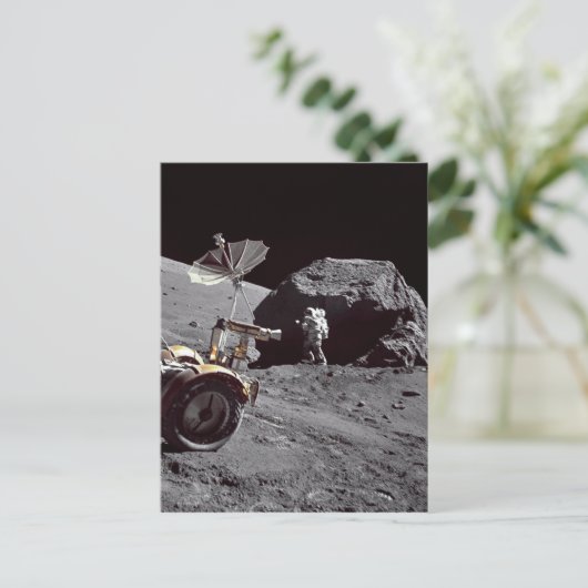 Carte Postale Lunar Boulder (Debout devant)
