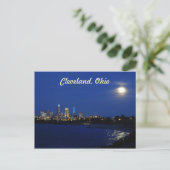 Carte Postale Lune sur Cleveland Postcard (Debout devant)