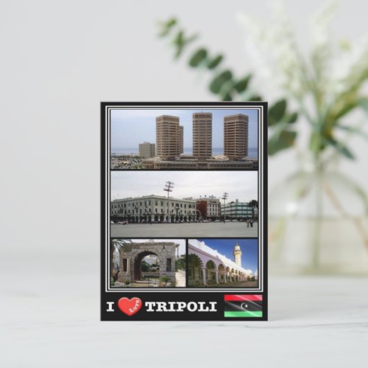 Carte Postale LY Libye - Tripoli - (Debout devant)