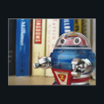 Carte Postale M. Robot<br><div class="desc">J'adore les jouets de liquidation,  et dès que j'ai trouvé ce petit,  j'ai su que je devais en prendre une photo.</div>