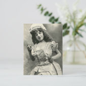 Carte Postale Ma robe est le journal (Debout devant)