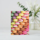 Carte Postale Macaron français (Debout devant)