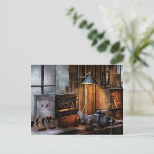 Carte Postale Machiniste - Mon poste de travail (Debout devant)