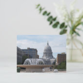 Carte Postale Madison (Debout devant)