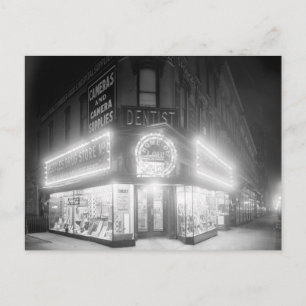 Carte Postale Magasin de coin la nuit, 1920