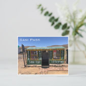 Carte Postale magasin principal de sani (Debout devant)