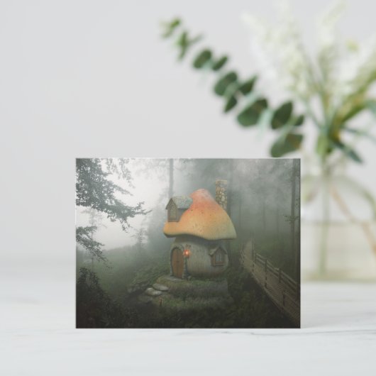 Carte Postale Maison champignon (Debout devant)